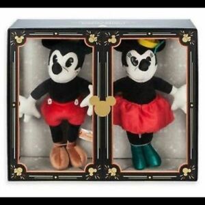 Mickey and Minnie 90th anniversary plush set